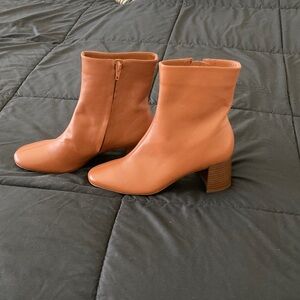 Abrezzo leather boot